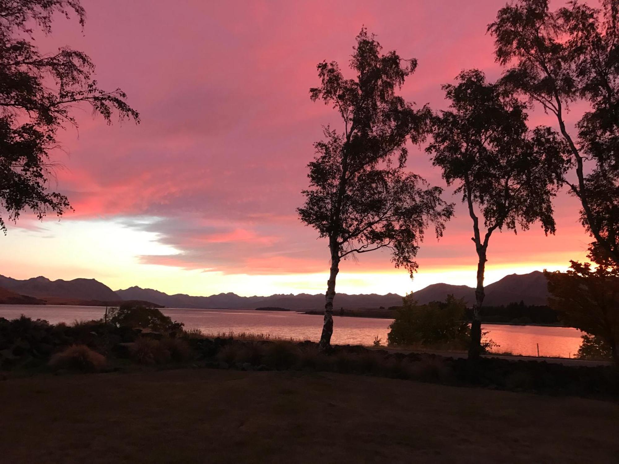 Tekapo1929 Lakefront Villa Lake Tekapo Εξωτερικό φωτογραφία